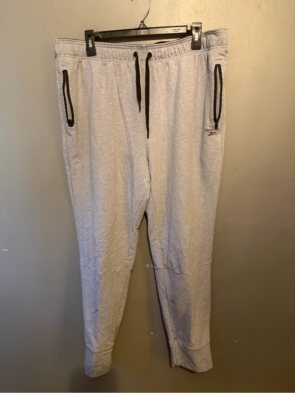 Reebok Men’s Light Gray Jogger Sweatpants with Black Trim